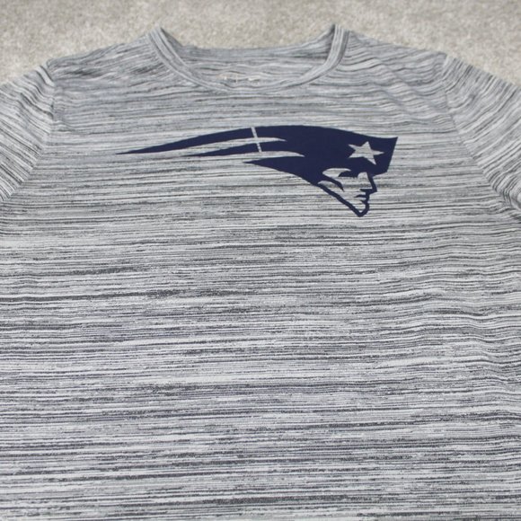 Nike NE Patriots T-Shirt Women's XL Gray On Field Dri-Fit Short Sleeve Pullover - Picture 5 of 10